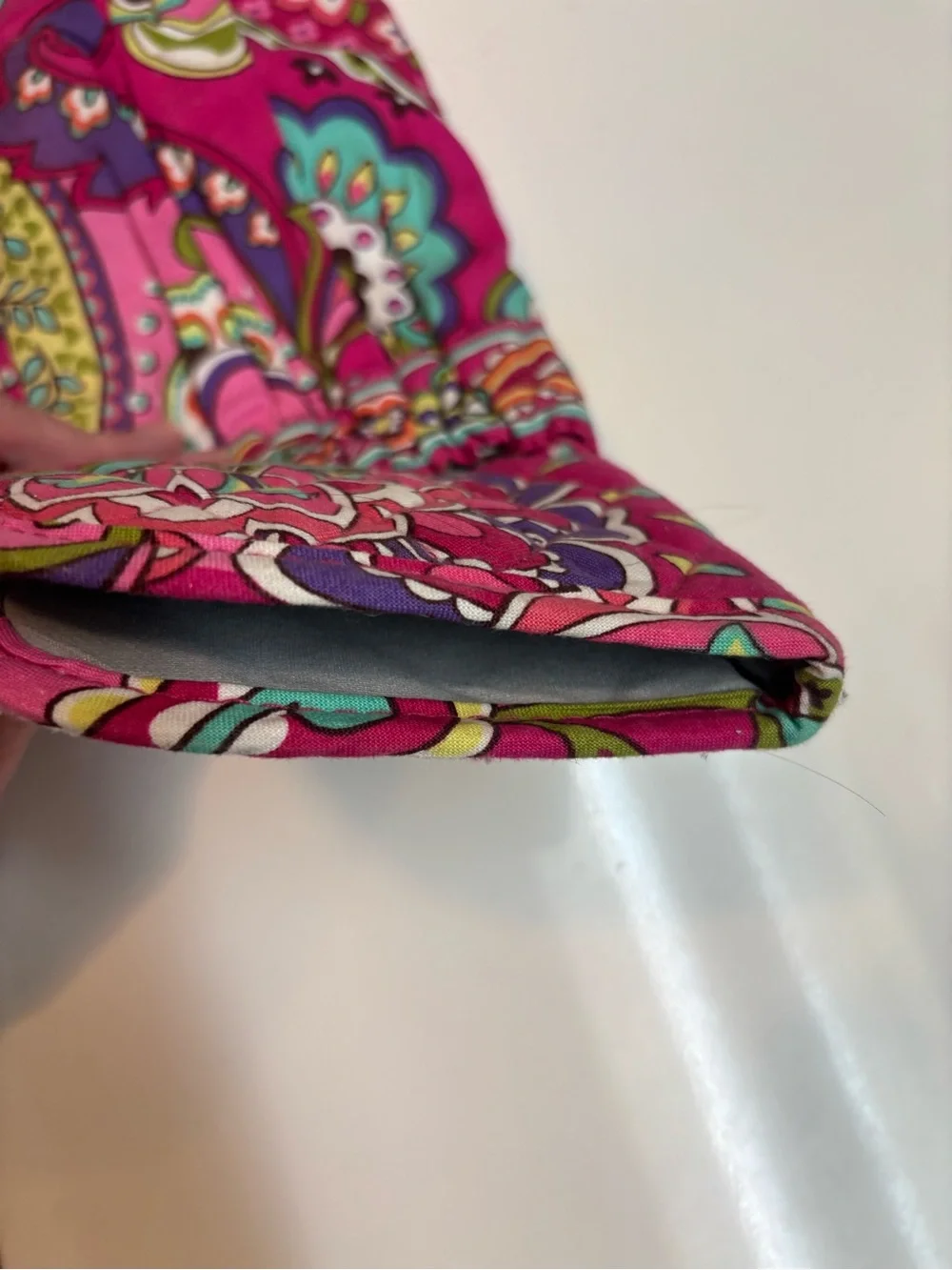 Vera Bradley Pink Swirls Quilted Curling Iron Cover